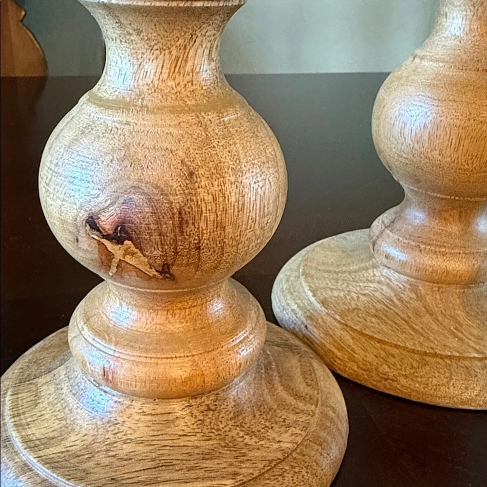 Ashland stylish candle